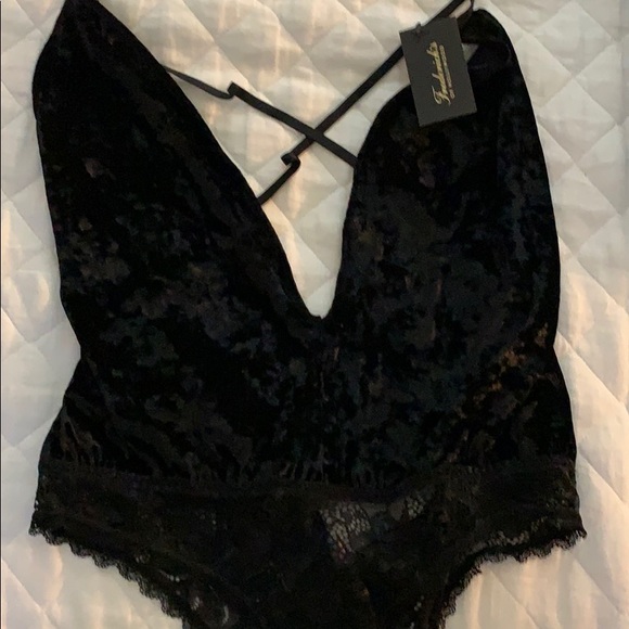 Kaia Crushed Velvet And Lace Teddy - Picture 3 of 6